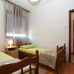 With Parking Space - 20637 شقة *