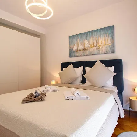 Apartman With Parking Space - 20637